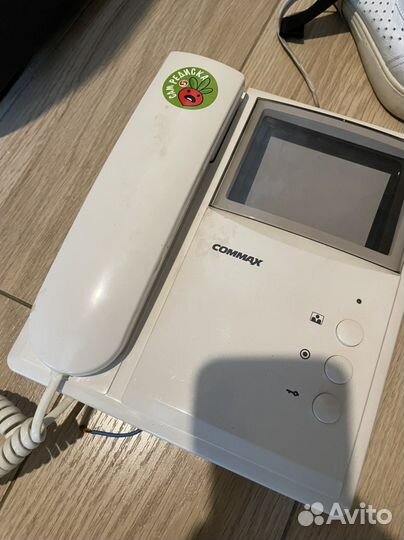 Видеодомофон commax