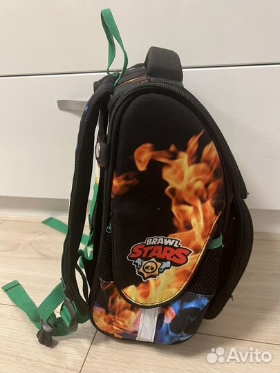 Рюкзак школьный