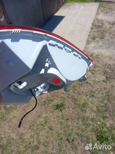 Фонарь задний левый skoda octavia a7