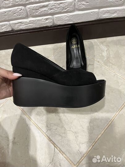 Туфли женские 38 размер