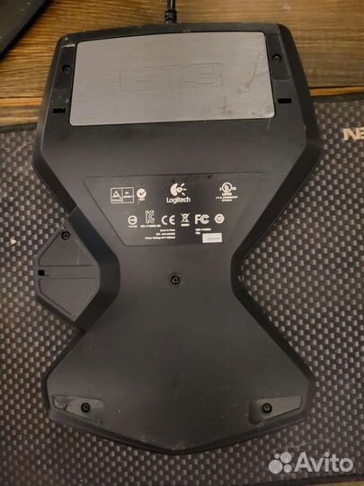 Игровая клавиатура logitech