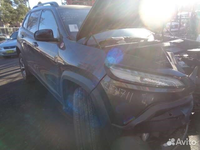 Разбор на запчасти Jeep Cherokee 2013