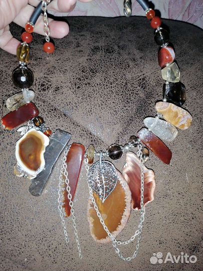 Колье ожерелье