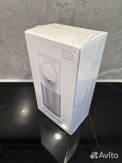 Сенсорный дозатор мыла