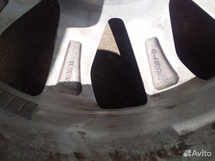 Yokohama G95 215/60 R16