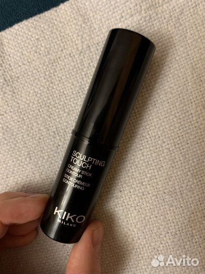 Скульптор kiko milano забронировано