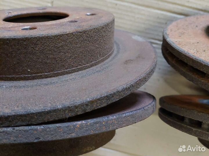 Тормозные диски Nissan Primera P11 1995-2001