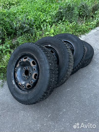 Колёса зимние в сборе WV Polo