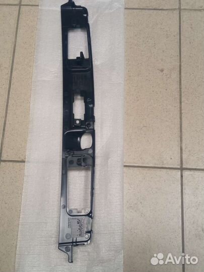 Накладка двери багажника Hyundai Creta под камеру