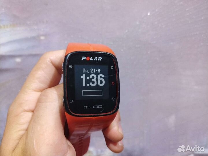 Часы polar m400