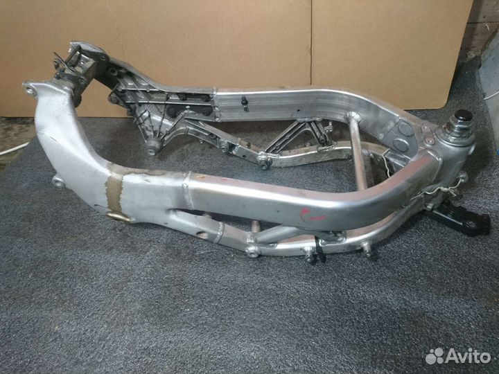 Рама Honda VTR 1000 firestorm