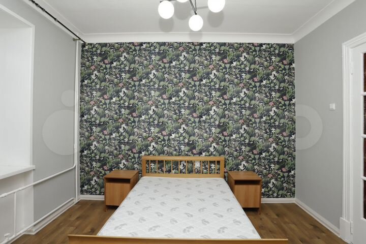 2-к. квартира, 55 м², 2/5 эт.