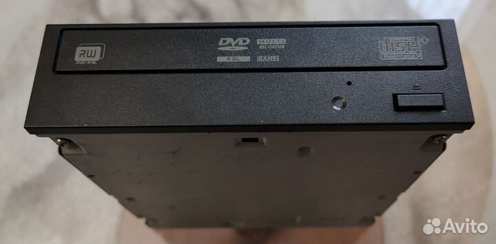 DVD-привод Hitachi -LG, SATA, GH60N