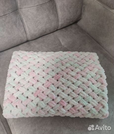 Плед детский вязаный ручная работа