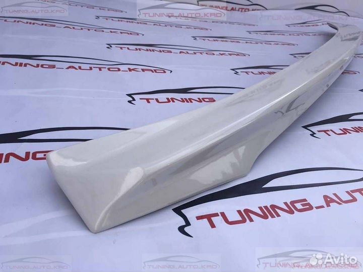 Спойлер под стекло Lexus LX 570 K9544