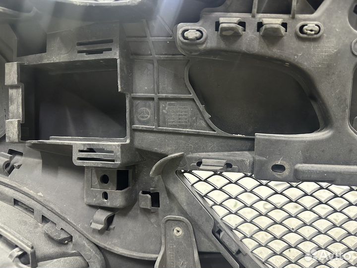 Бампер передний mercedes w212