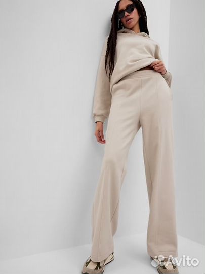 Спортивный костюм женский gap