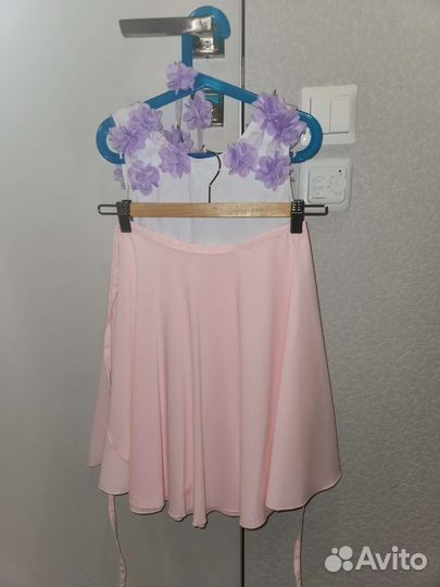 Костюм гимнастический, р-р 40