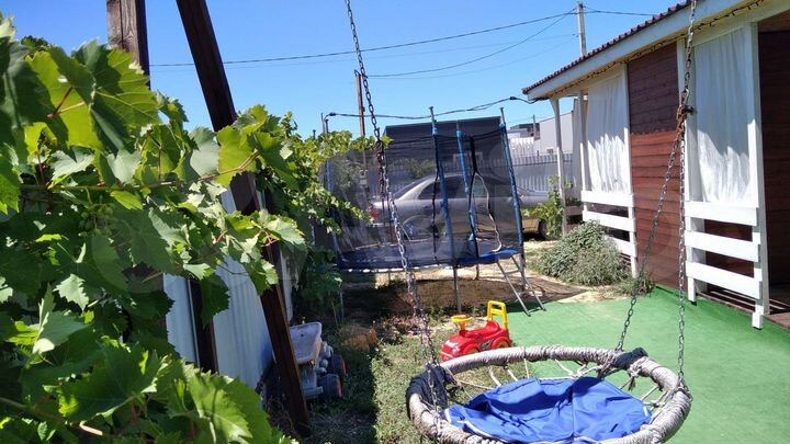 Дом 23 м² на участке 8 сот.