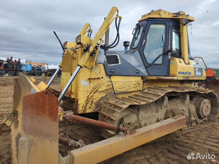 Komatsu D65E-12, 2007