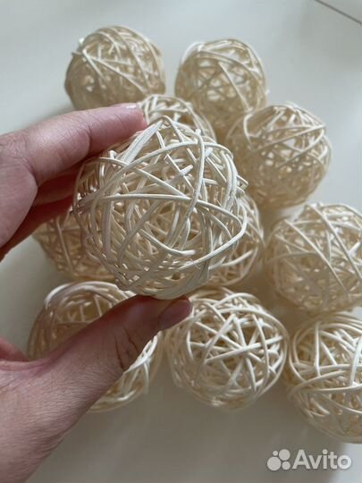 Ротанговые шарики молочно-бежевые