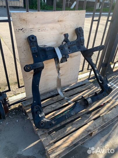 Подрамник передний Hyundai Sonata NF