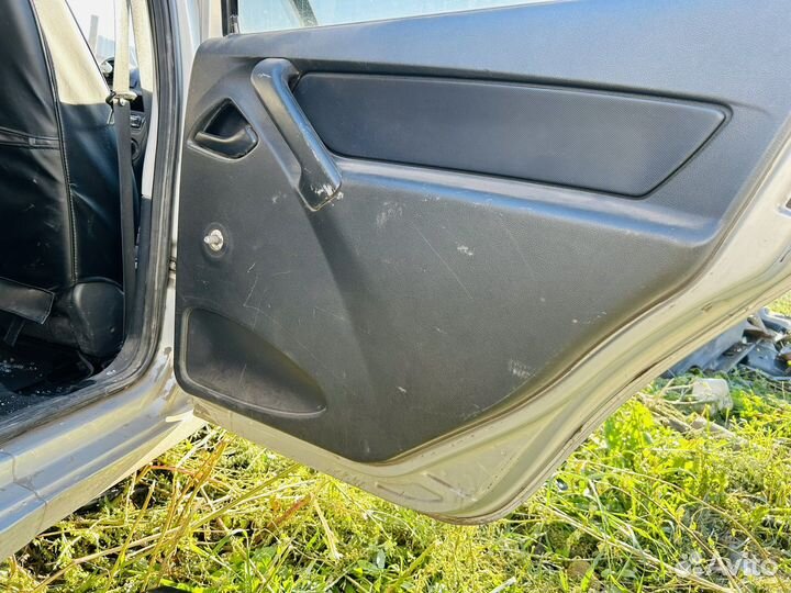 Дверь задняя правая LADA granta 1