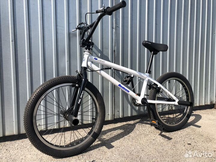 Трюковой велосипед BMX