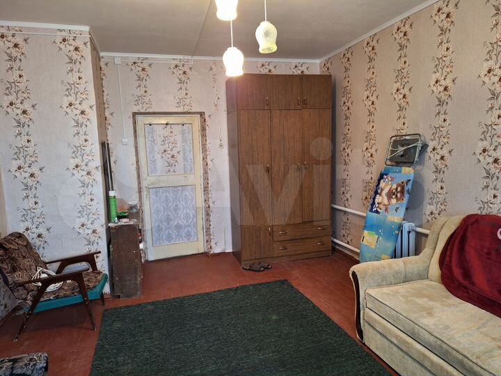 2-к. квартира, 42 м², 1/1 эт.