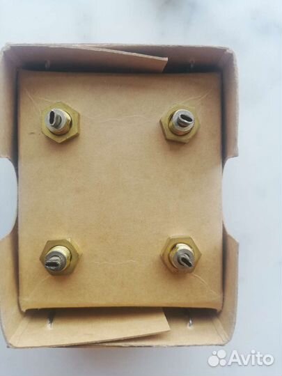 Подстроечный конденсатор 1 кпвм-1 9004