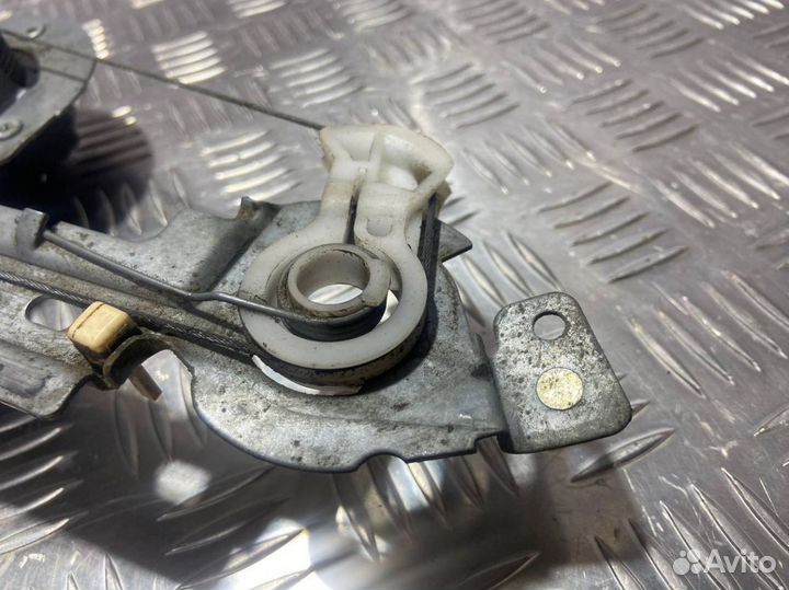 Стеклоподъемник Renault Scenic 2