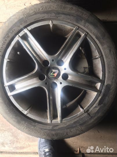 Продаю литые диски R16 для Renault