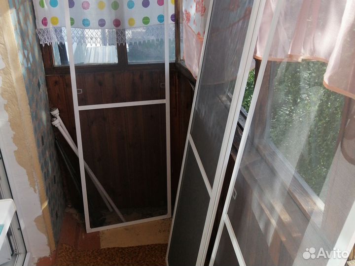 Москитные сетки на окна