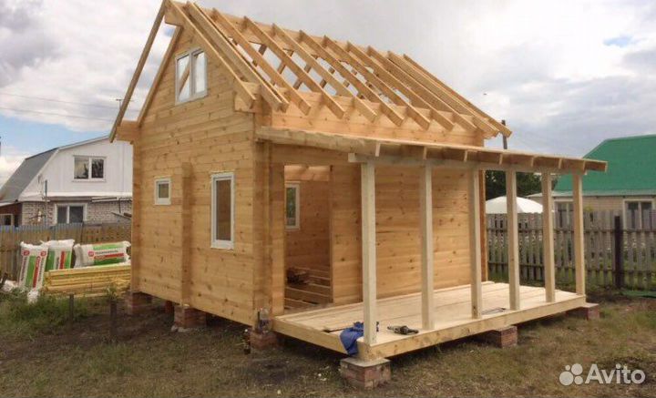 Бригада строителей