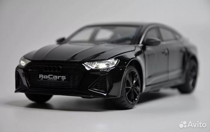 Модель автомобиля Audi RS 7 Sportback металл