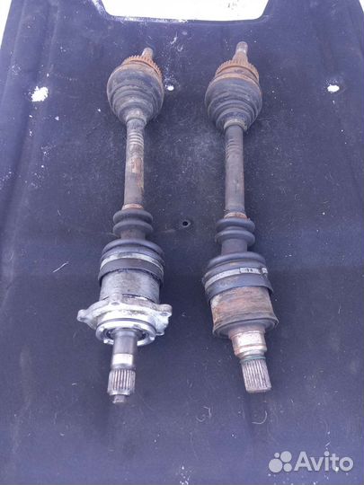 Полуось,Привода в сборе сааб 9000 3.0 v6