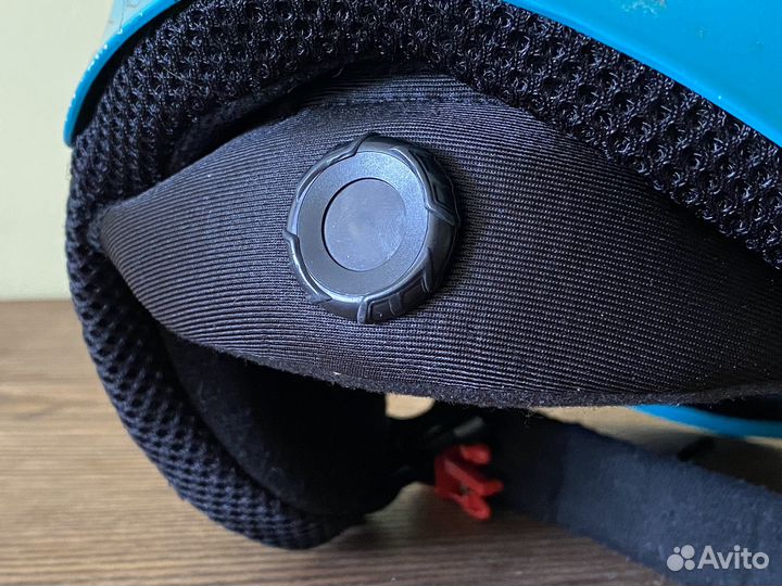 Горнолыжный шлем Bolle 52-54 см