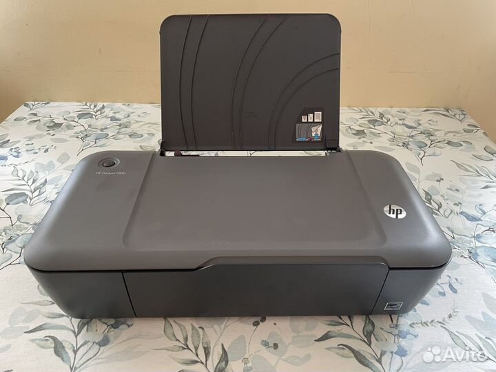 Принтер HP Deskjet 1000 на запчасти