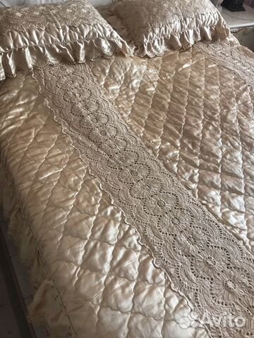 Покрывало и шторы с ламбрекеном