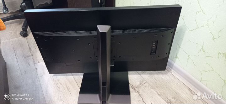 Монитор samsung 32дюйма