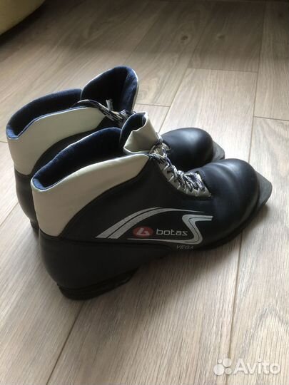 Лыжные ботинки Botas Vega