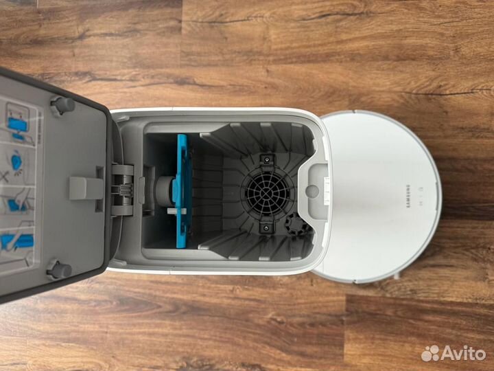 Робот пылесос