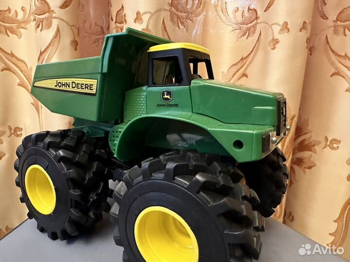 Детский трактор