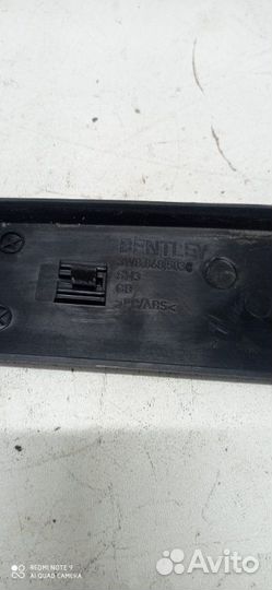 Накладка крышки багажника Bentley Continental Gt