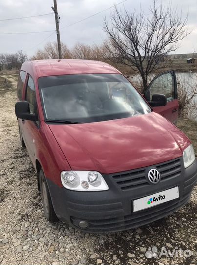 Volkswagen Caddy, 2010