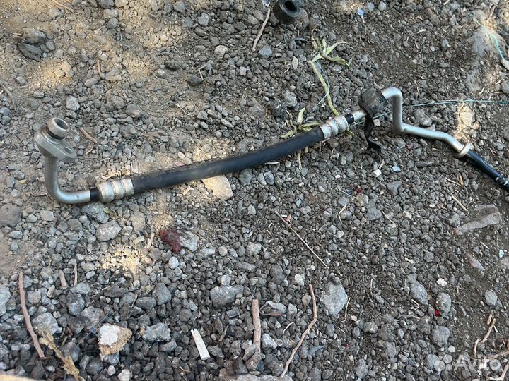 Патрубок трубка кондиционера Elantra XD 3