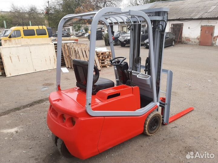 Вилочный погрузчик Toyota BT CBE12T, 2008