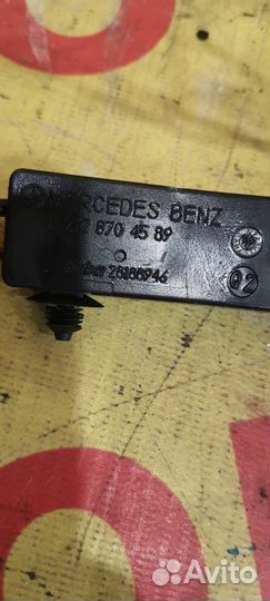 Усилитель антенны Mercedes-Benz E-Class W212