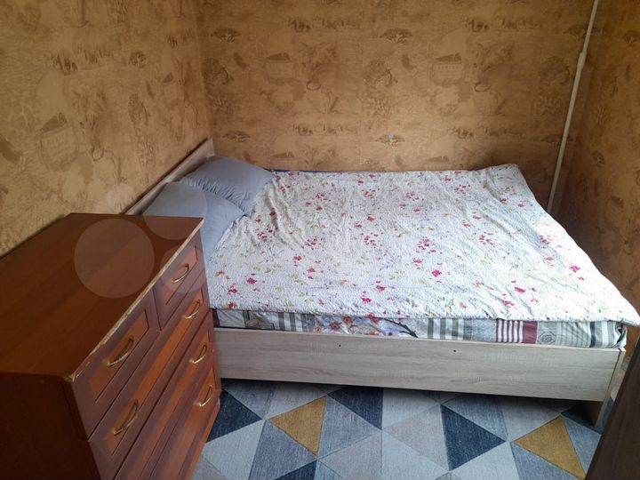 Комната 8 м² в 2-к., 6/9 эт.