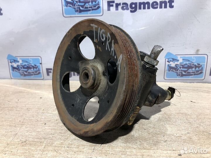 Насос гидроусилителя Opel Tigra 1994-2000